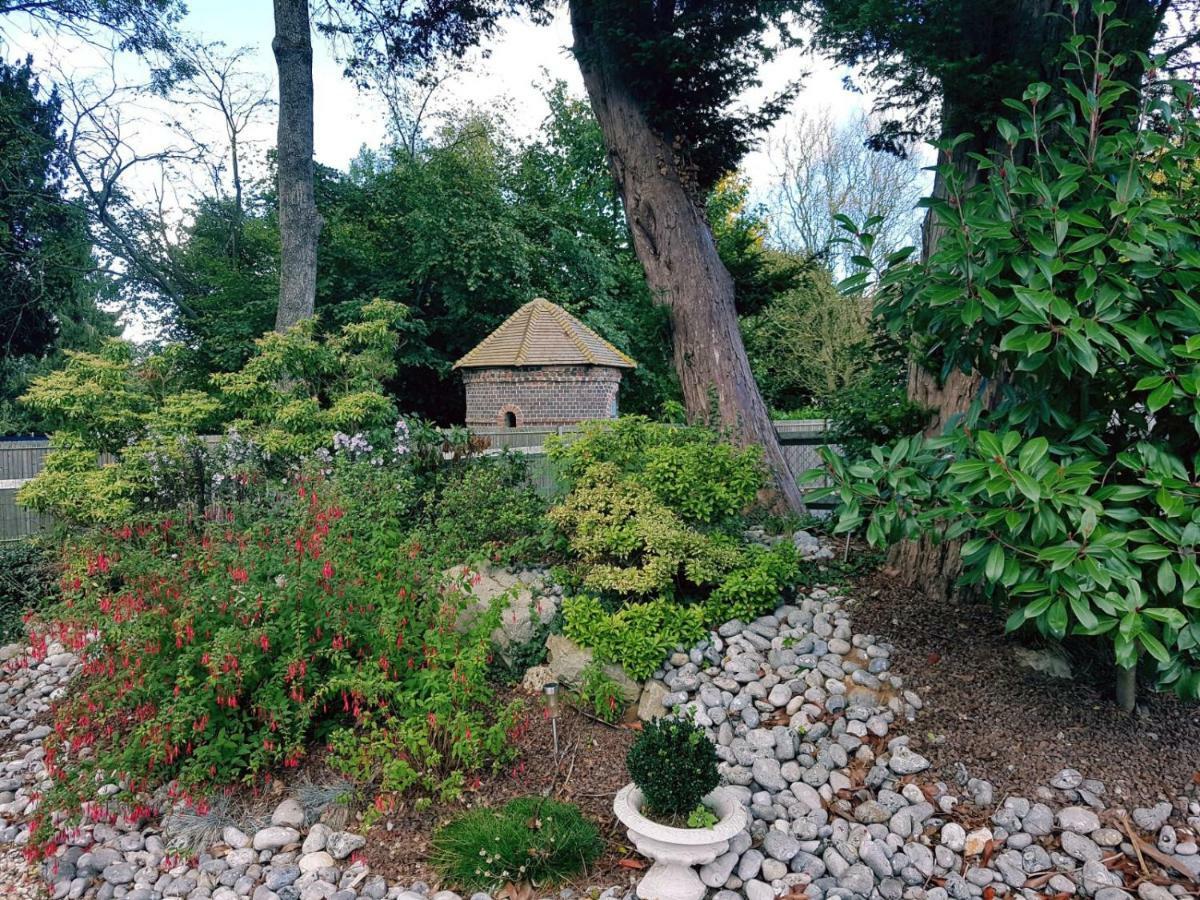 Manoir De L'As De Trefle Bed & Breakfast Isneauville Екстериор снимка
